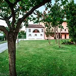 Brick House Vakantiehuis *