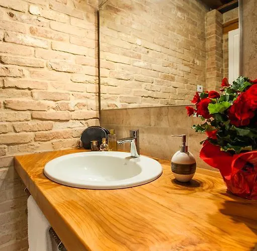 Brick House * Silea