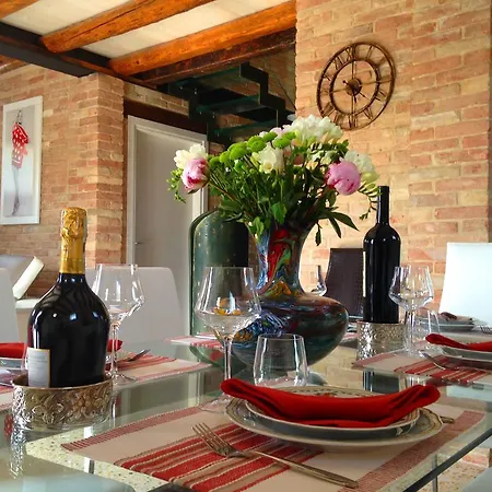 Brick House Сasa de vacaciones *