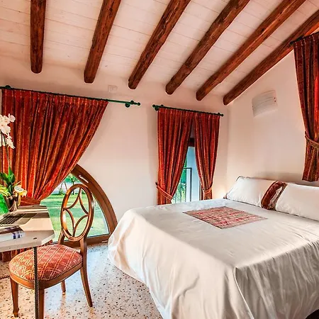 Сasa de vacaciones Brick House