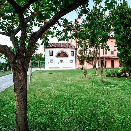 Brick House Ferienhaus *